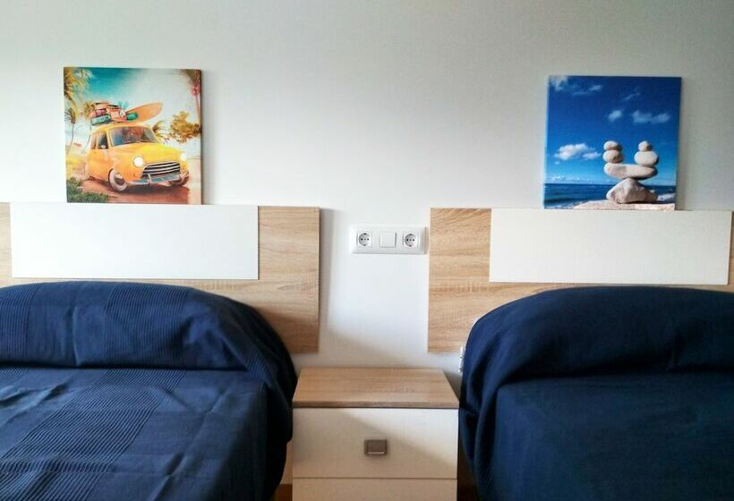 Апартаменты 2 Спальни, Apartamentos Ares Centro 3000