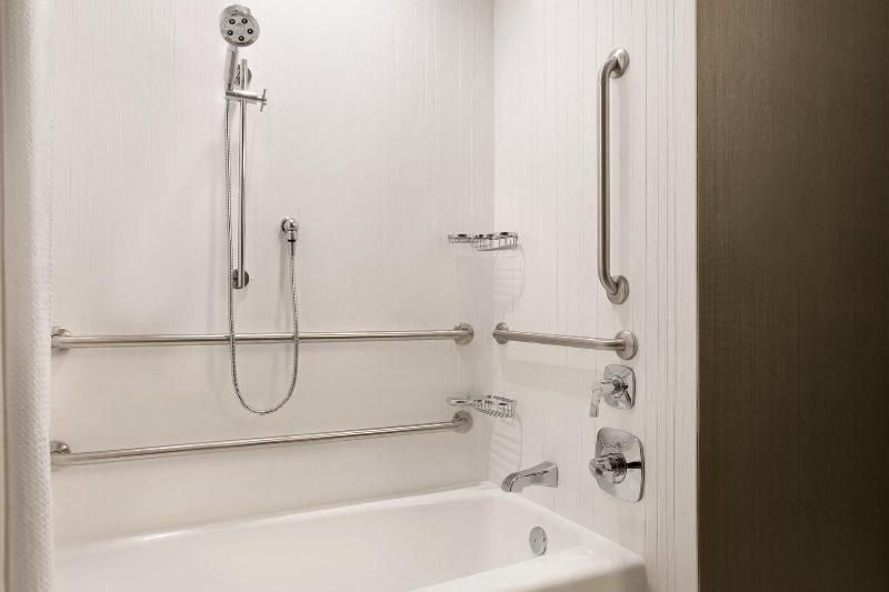 Стандартный Номер Кровать Кинг, Courtyard By Marriott St Paul Woodbury