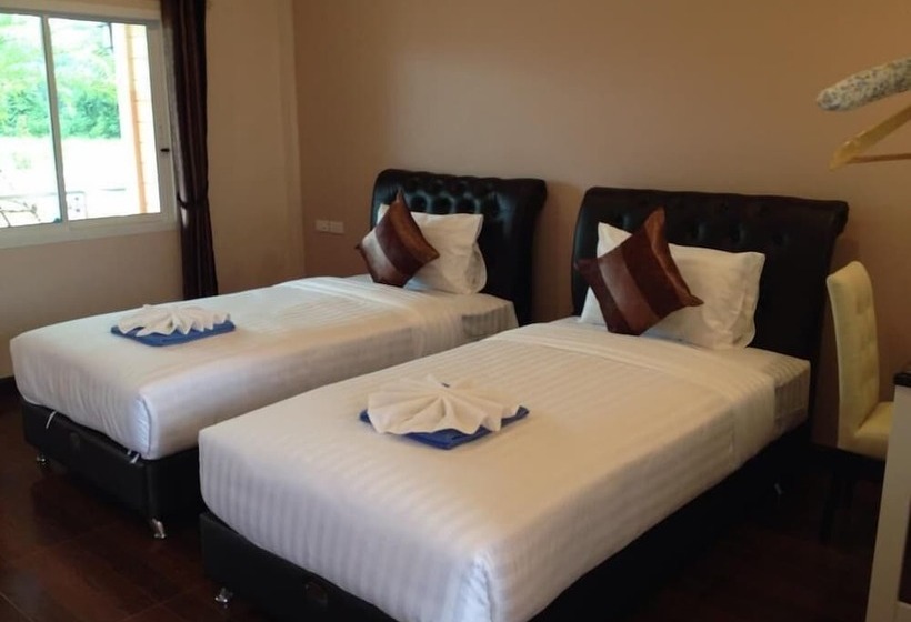 풀장 전망 디럭스 룸, Naris Phuview Resort