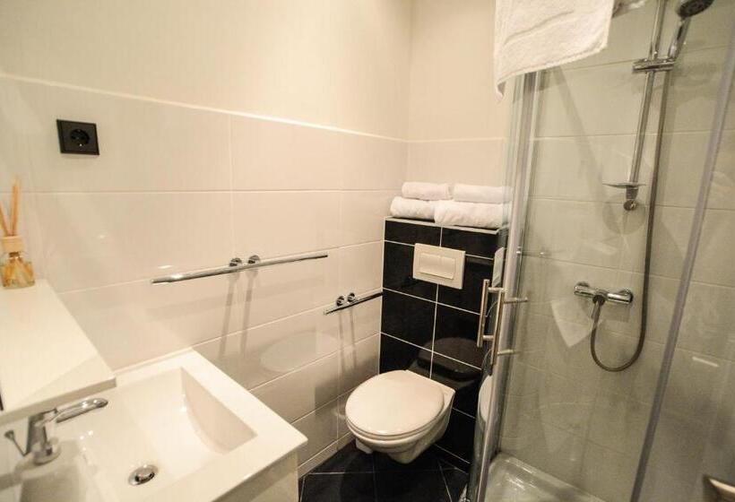 Номер Комфорт, City Center Rooms