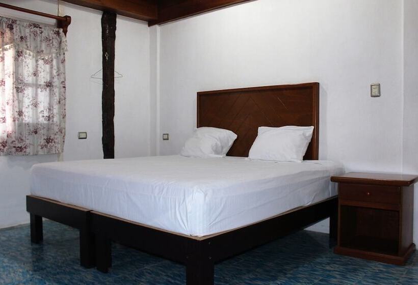 ビラ４ベッドルーム, San Felipe Inn Yucatan