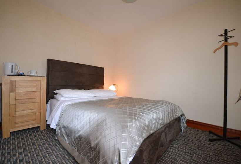 Номер Стандарт, Airport Guest House
