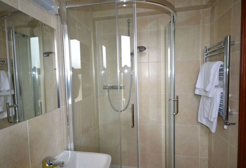 Номер Стандарт, Airport Guest House