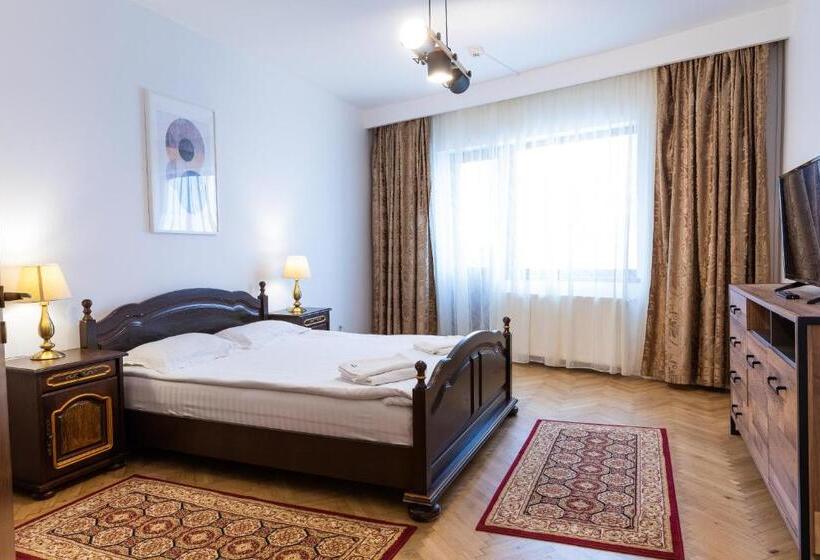 豪华工作室, Casa Postavarului
