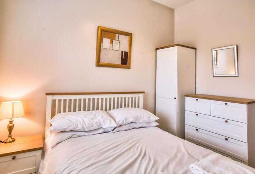 Номер Стандарт, Easton Guest House