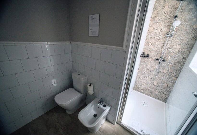 اتاق اکونومی, Patios Del Orfebre
