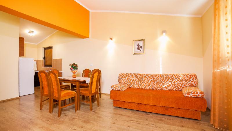 آپارتمان 2 خوابه با چشم‌انداز دریا, Apartments Raymond