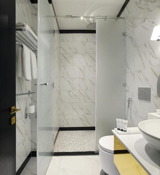 Студия Премиум, Millennium Atria Business Bay
