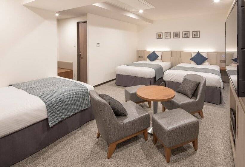 Четырехместный Номер Deluxe, Mystays Midosuji Honmachi