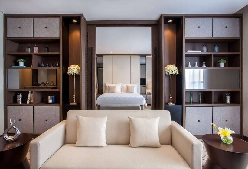 주니어 스위트, Wyndham Opi Hotel Palembang