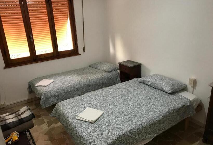 اتاق استاندارد با سرویس بهداشتی مشترک, B&b E Locazioni Turistiche Antico Borgo Toscano