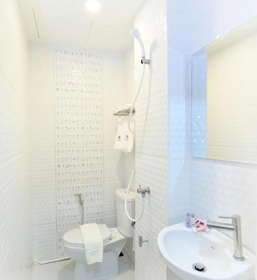 سوئیت با تخت بزرگ, De Lavender Bangkok