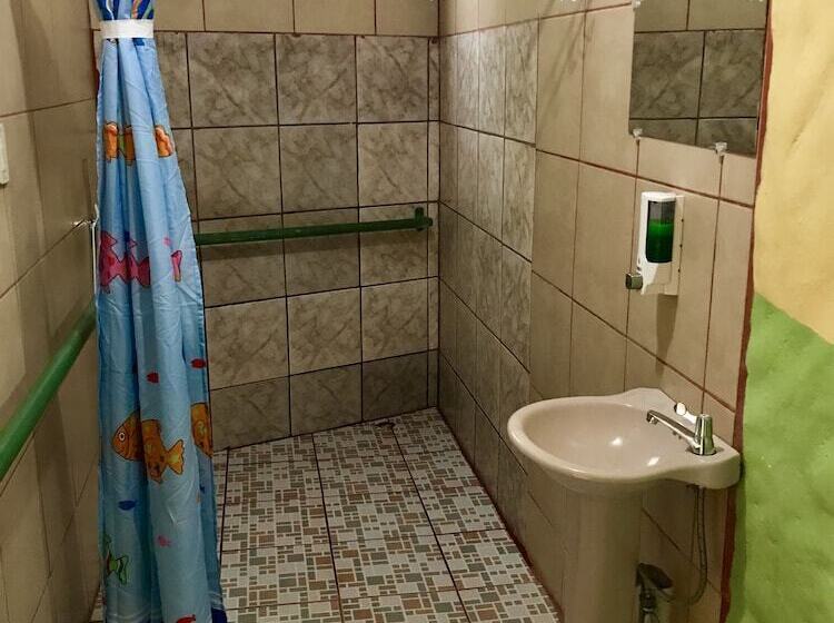 이코노미 룸, Cabinas El Pueblo B&b Monteverde