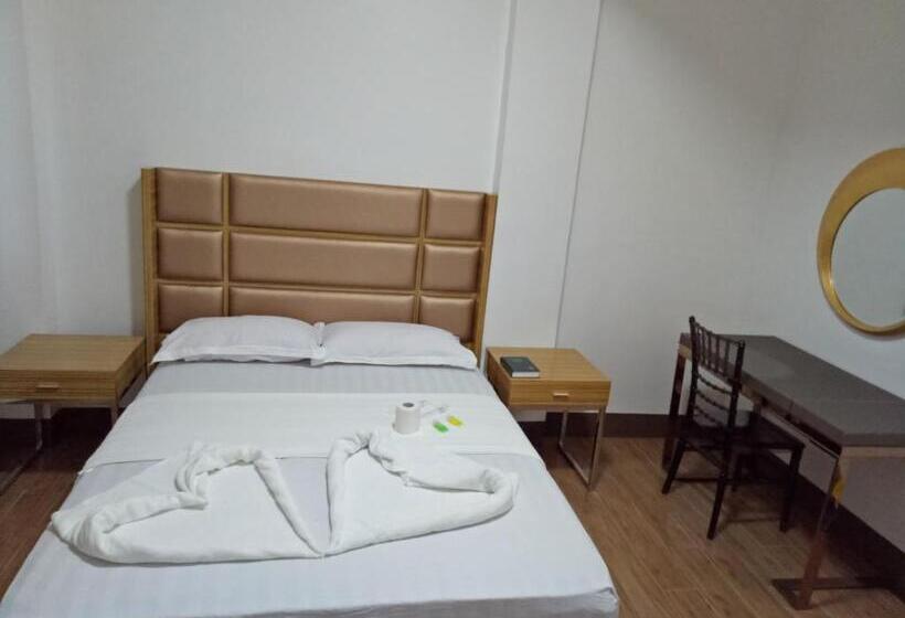 디럭스 룸, Meaco Hotel   Anilao