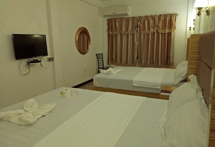 패밀리 룸, Meaco Hotel   Anilao