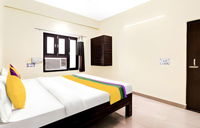 デラックスルーム, Pragati Palace