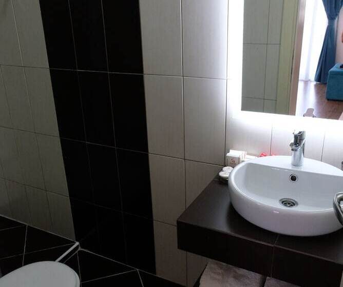 آپارتمان 1 خوابه با بالکن, Apartments Eneida