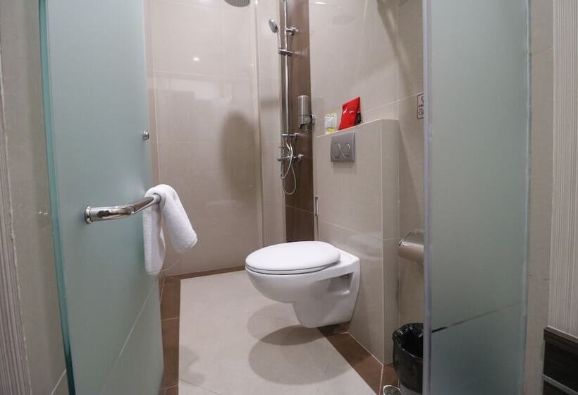Номер Стандарт, Reddoorz Near Taman Bekapai