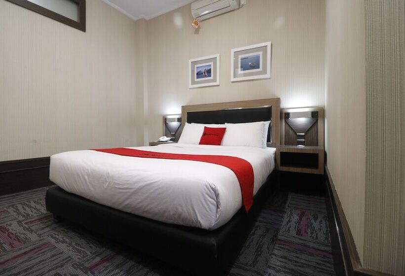 Номер Стандарт, Reddoorz Near Taman Bekapai