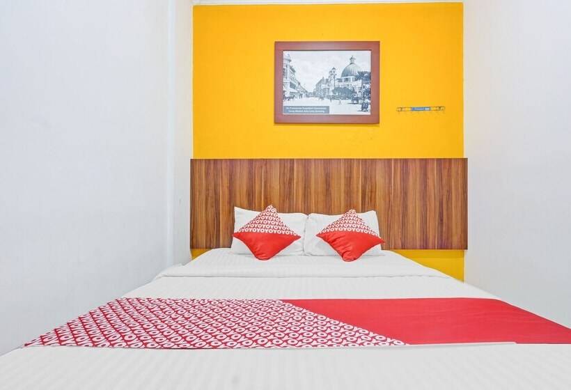 Номер Стандарт, Reddoorz Near Mall Ciputra 2