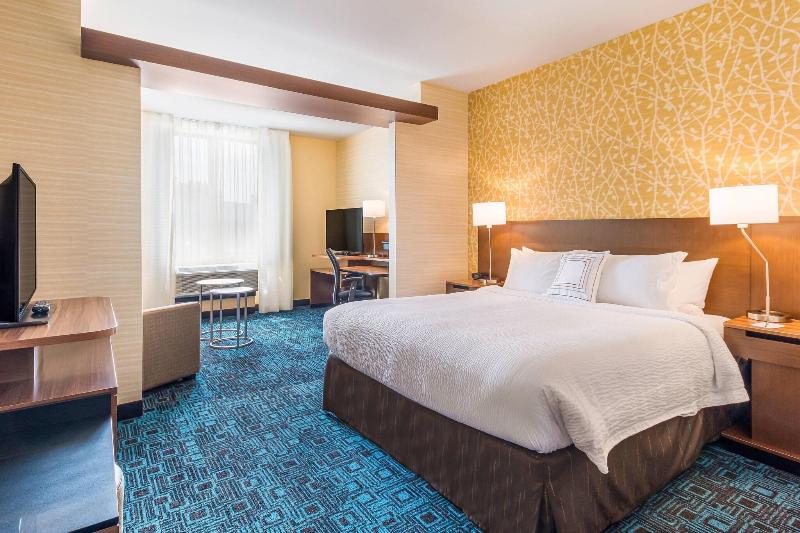 Люкс Кровать Кинг, Fairfield Inn & Suites By Marriott Chickasha