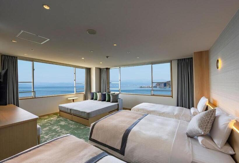 اتاق لوکس با چشم‌انداز, Kamenoi Hotel Hikone