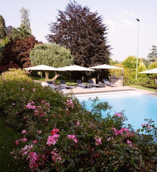 발코니가 있는 스위트, Villa Erre  Literary B&b