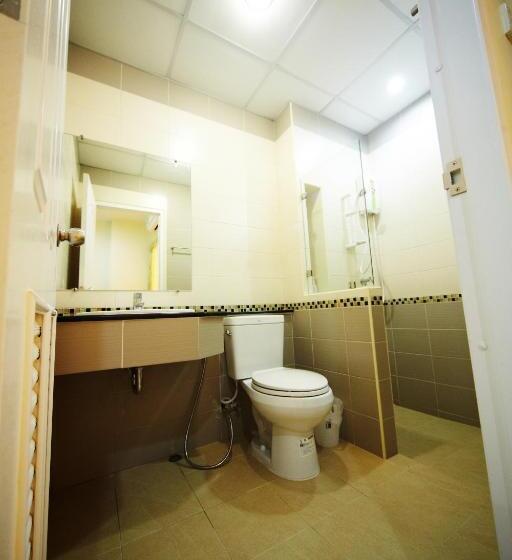Номер Стандарт с Балконом, Central Place Serviced Apartment 1