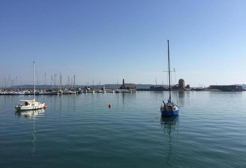 Номер Романтика Вид на Море, De France