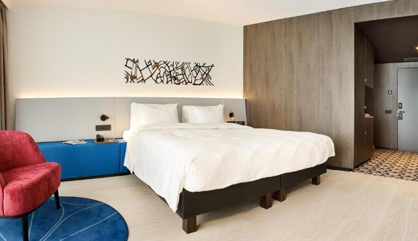 Номер Стандарт, Radisson Blu Hotel, Bruges