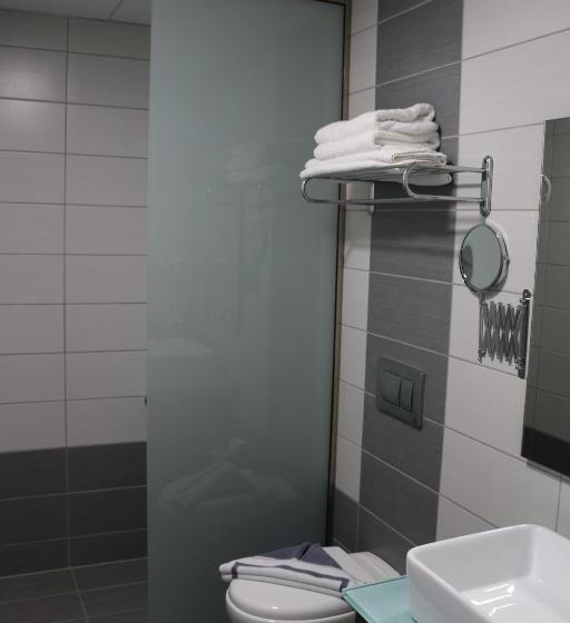 Номер Стандарт Боковой Вид на Море, Royal Bay Suites