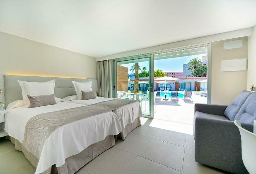 Habitación Estándar Vista Piscina, Sanom Beach Resort - Adults Only