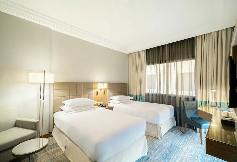 Номер Deluxe, Four Points By Sheraton Makkah Al Naseem