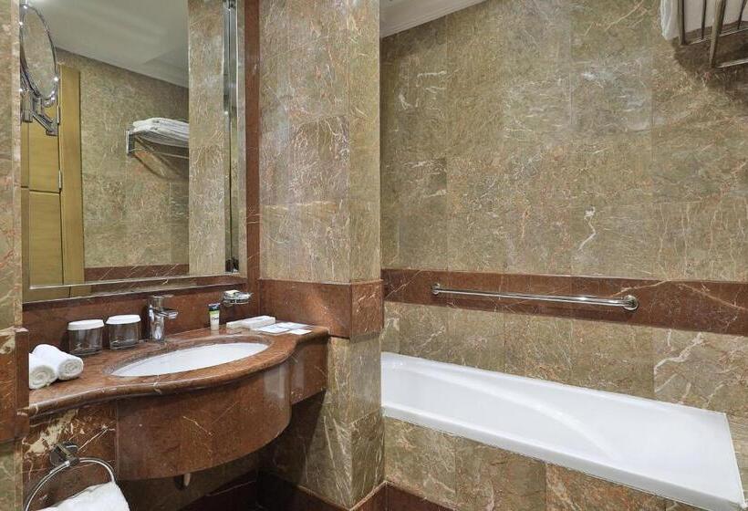 Полулюкс, Four Points By Sheraton Makkah Al Naseem