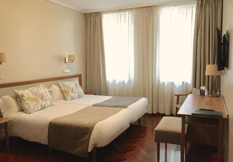 Люкс 2 Спальни, Four Points By Sheraton Makkah Al Naseem