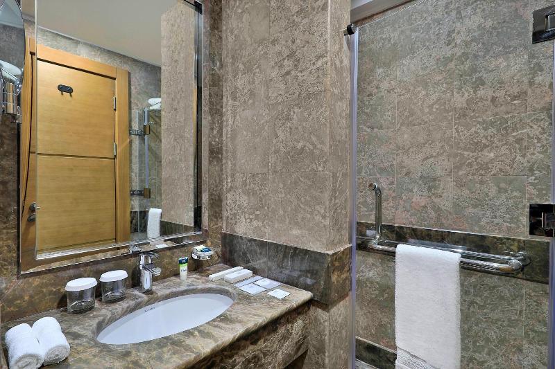 Номер Deluxe, Four Points By Sheraton Makkah Al Naseem