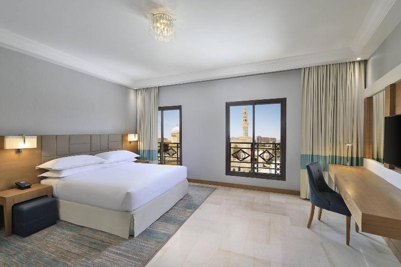 Номер Deluxe Кровать Кинг, Four Points By Sheraton Makkah Al Naseem