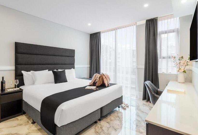 Номер Премиум, Holiday Inn & Suites   Parramatta Marsden Street, An Ihg