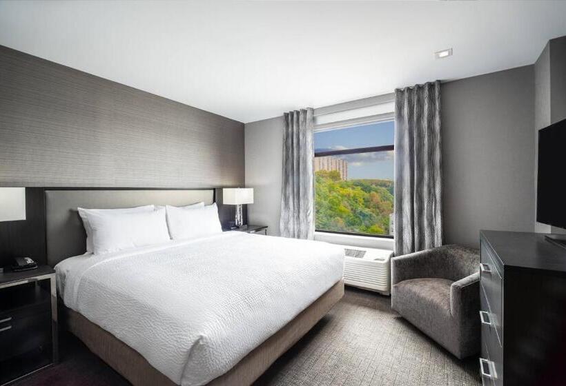 Люкс Кровать Кинг, Residence Inn By Marriott Weehawken