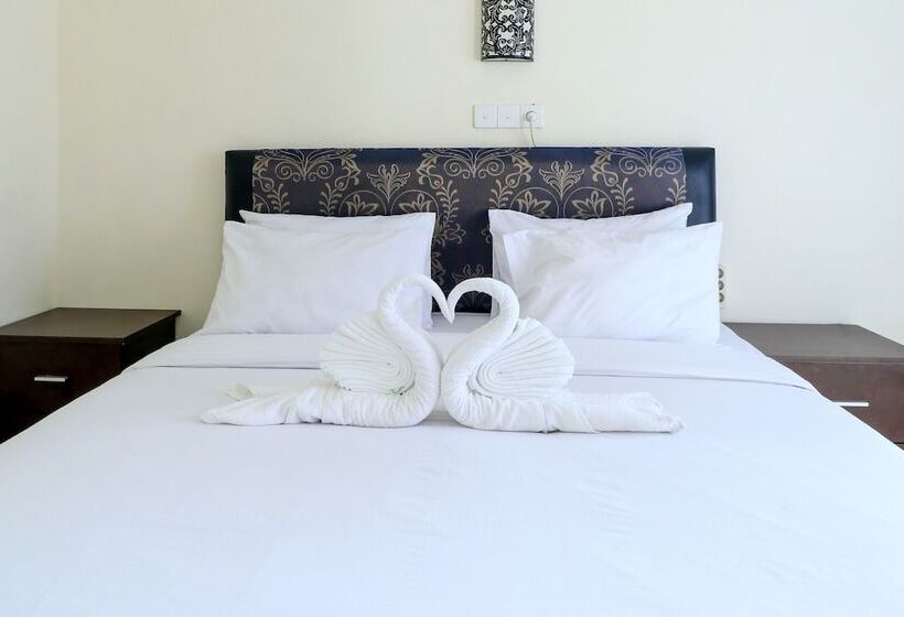 Номер Superior, City Garden Bali Dwipa Hotel, Kuta