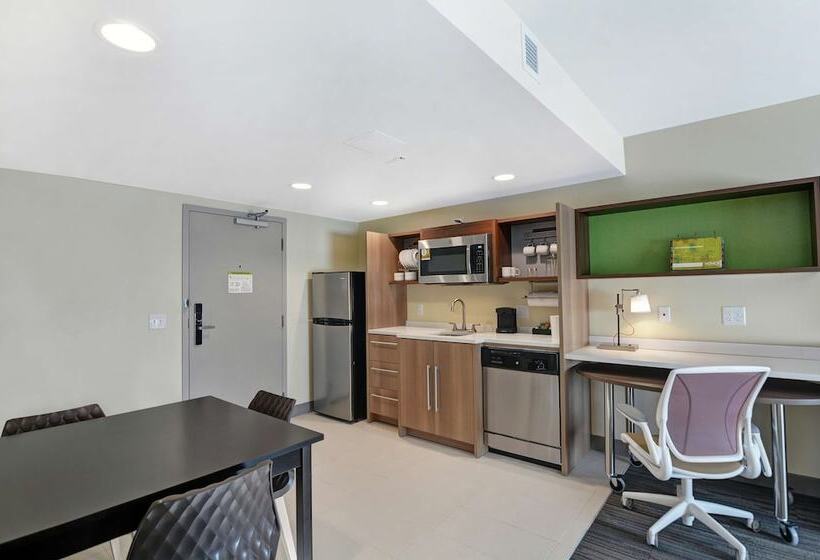 Люкс Адаптированный для Инвалидов, Home2 Suites By Hilton Clarksville Louisville North