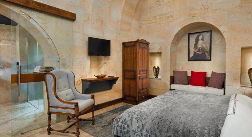 Номер Deluxe, Seraphim Cave Suites & Spa
