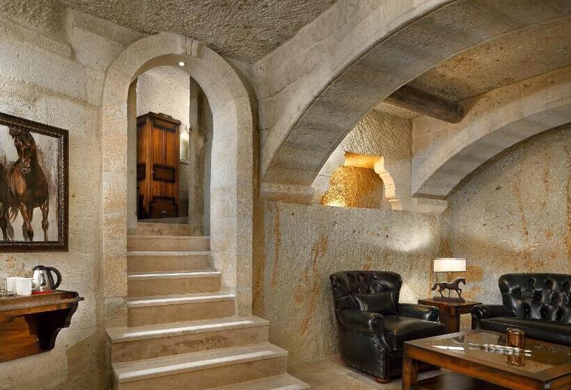 Люкс Повышенной Комфортности, Seraphim Cave Suites & Spa