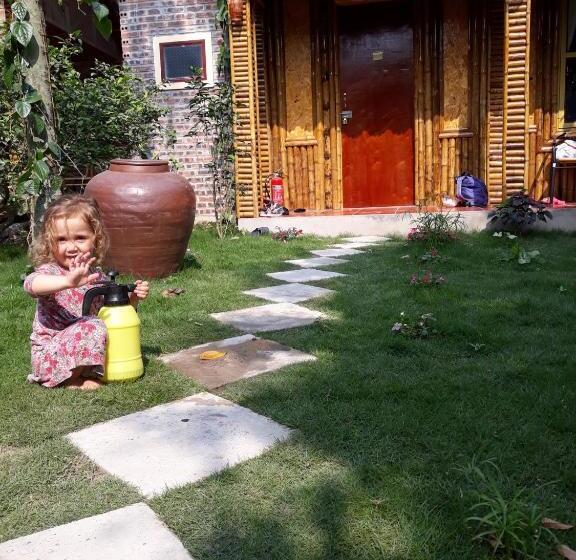 اتاق خانوادگی با چشم‌انداز کوه, Tam Coc Sunshine Homestay