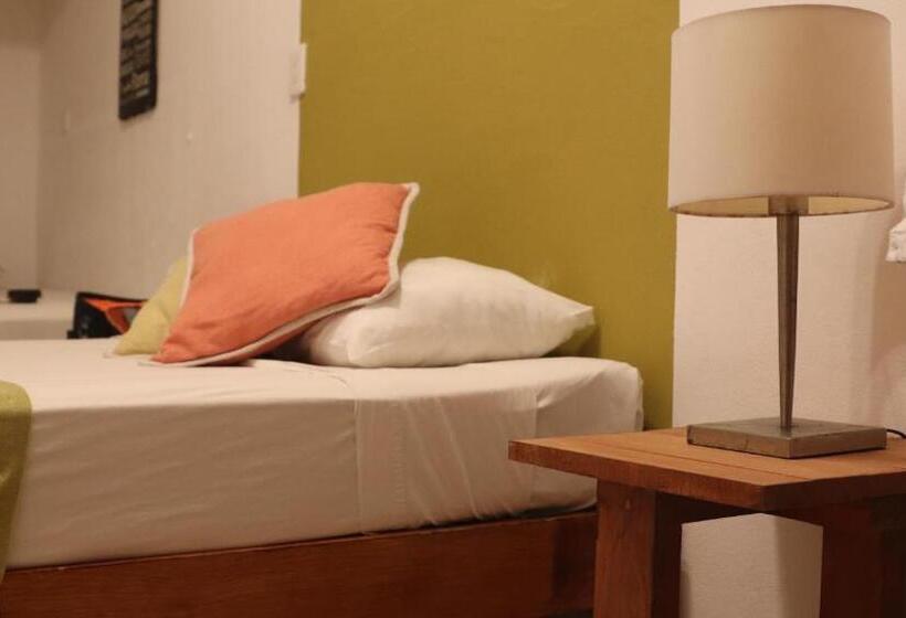 Standardzimmer, Wabi Hostel
