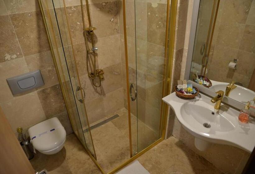 Habitació Familiar Deluxe, Ebruli Otel Cunda