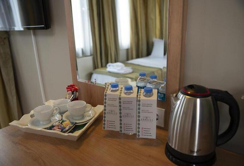 Habitació Triple Deluxe, Ebruli Otel Cunda