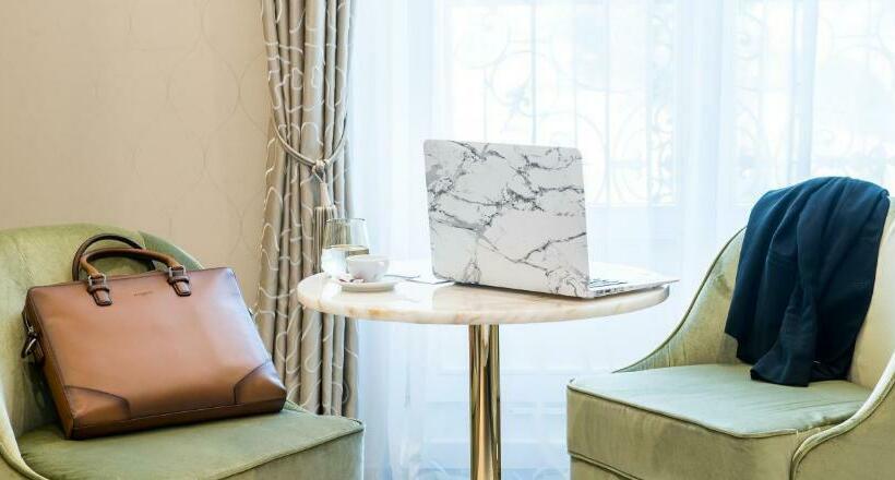 اتاق لوکس, Boscolo Lyon Hotel & Spa