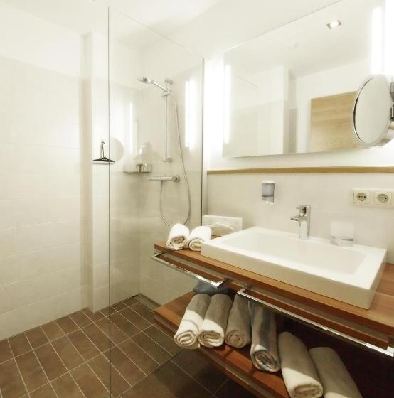 발코니가 있는 2 베드룸 아파트, Alpenapartments Unterschlag