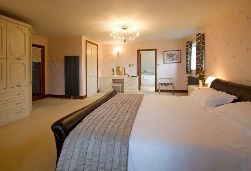 اتاق سوپریور, Englewood Lodge